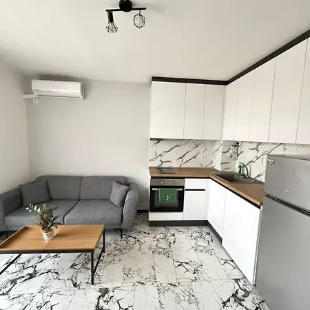 Appartamento 214th One Bedroom *